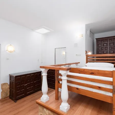 別荘 Casa Silvia, Casa Con Jardin Y Vista Al Mar